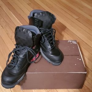 Louie Vuitton Damier Blizzard Ankle  mens 8